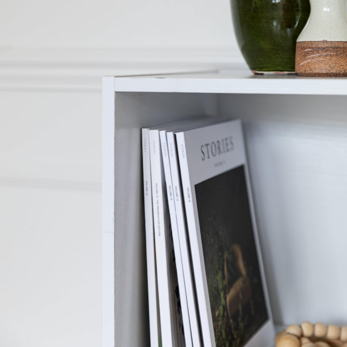 6 Cube bookcase ladder storage unit - white with pink boxes - Laura James