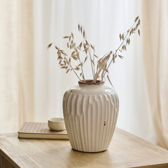 Chera 19cm Ceramic Vase - Off White - Laura James