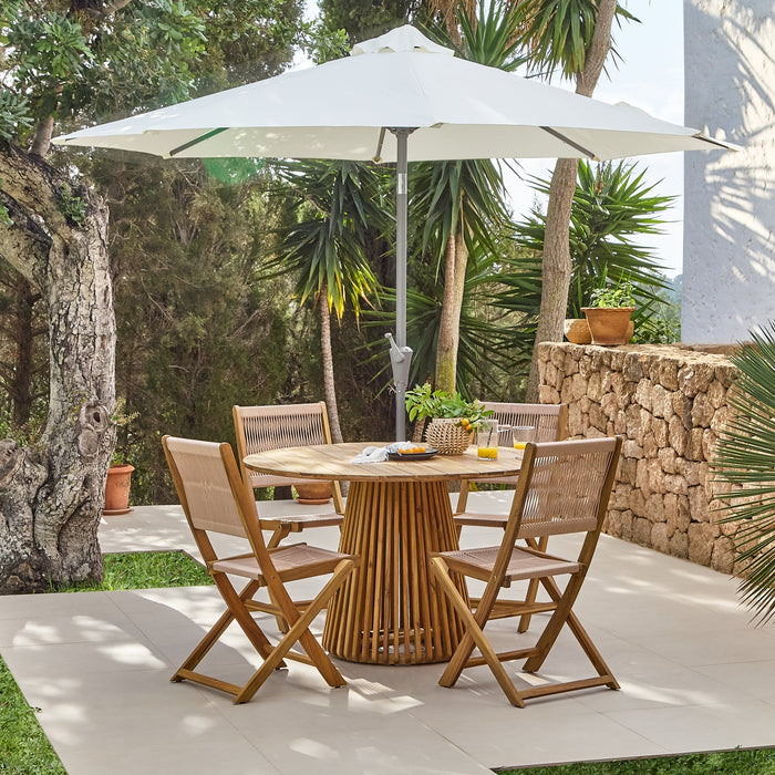 Willow Whitewash 4 Seater Round Dining Table Set with Cove Rope Dining Chairs with Cream Parasol - Laura James