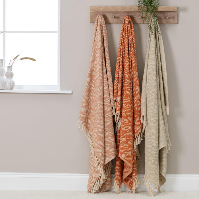 Elborough Diamond Pattern Cotton Throw - Blush Pink