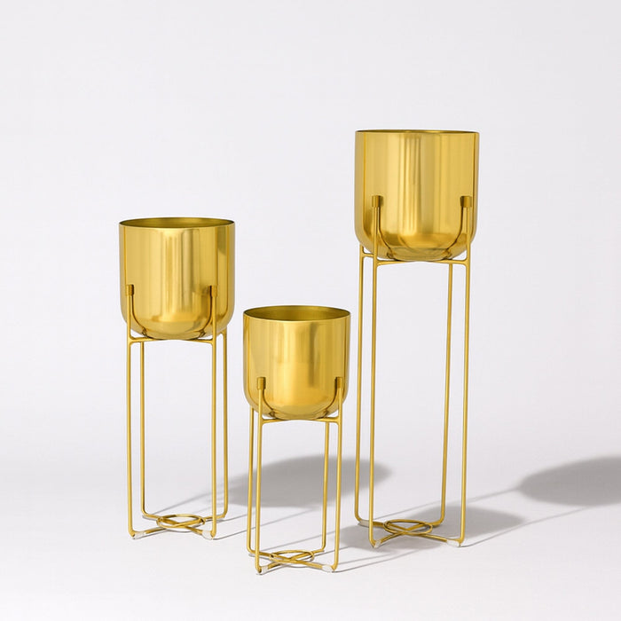 Elevé Planters Metal Planter Urban Plant