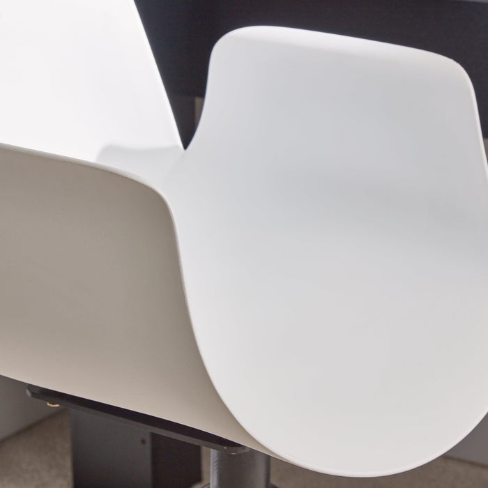 Essie_desk_black_logan_office_chair