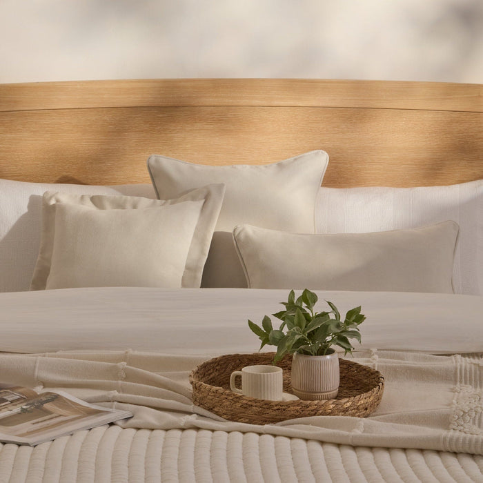 Ludney 50x50cm Cushion Cover - Ivory - Laura James