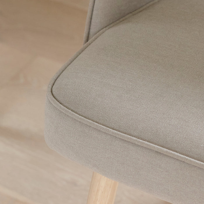 Marilyn-soft-beige-whitewash-legs-dining-chair