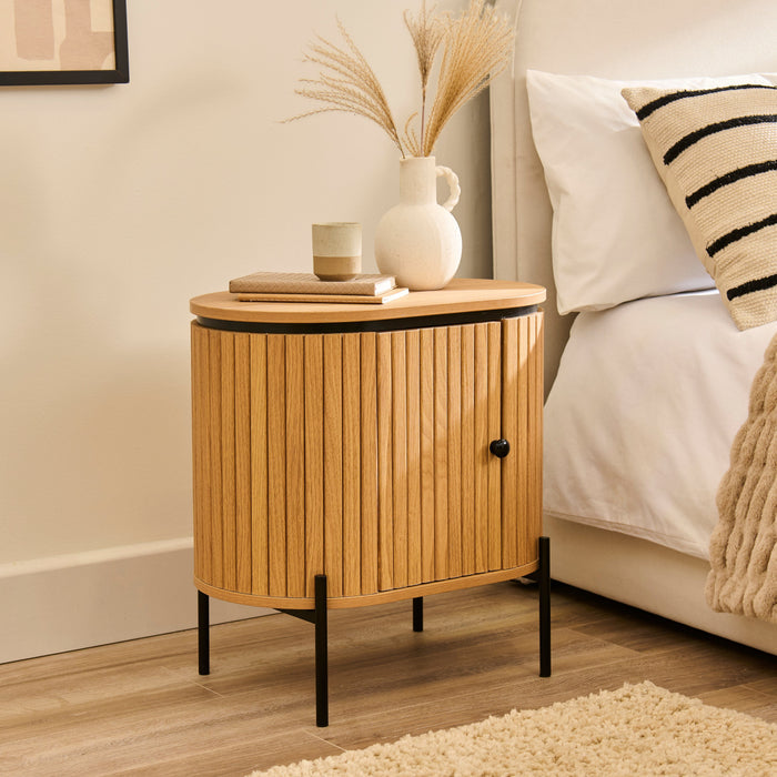 Matius Black Seasoned Oak 1 Right Door Bedside Table - Laura James