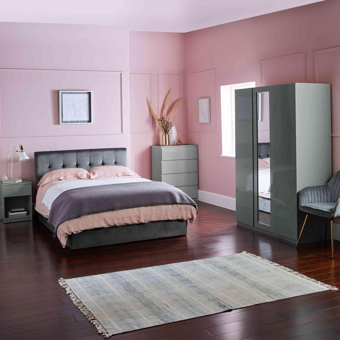 Outlet - Clemmie chest of drawers - 2 over 3 - high gloss - grey - Laura James