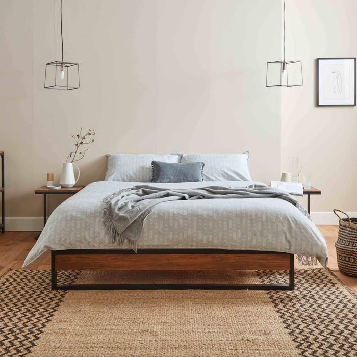 OUTLET-Heeley Metal and Wood bed King - Laura James
