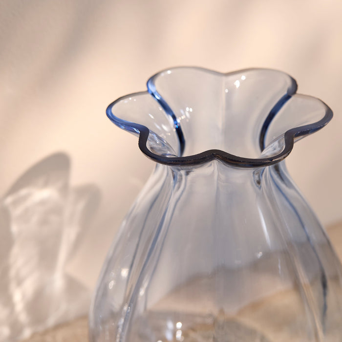 Verona_20cm_Glass_Vase_Cornflower_Blue-1 - Laura James