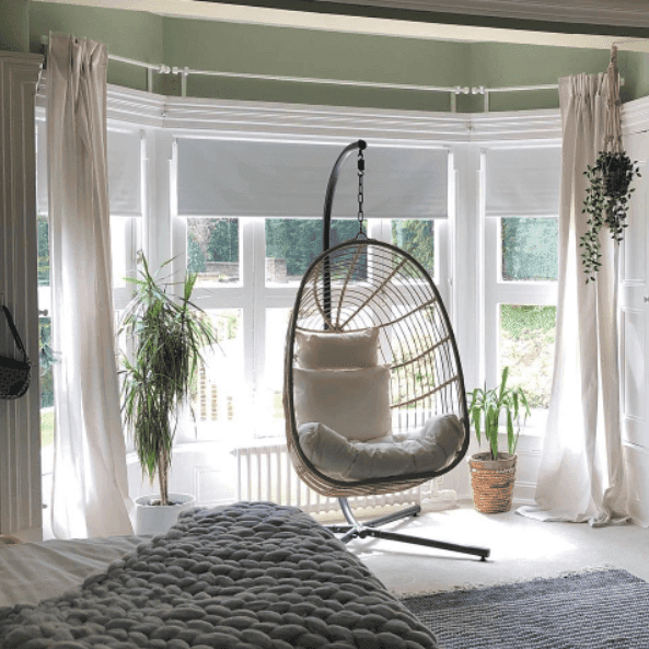 Wick hanging egg chair - dark grey rattan - Laura James