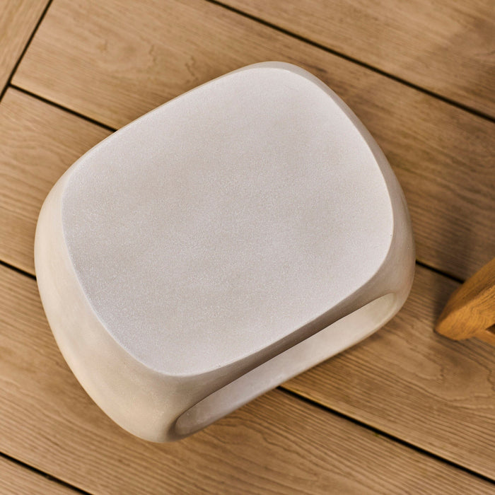 Sohan Concrete Garden Side Table - Sand