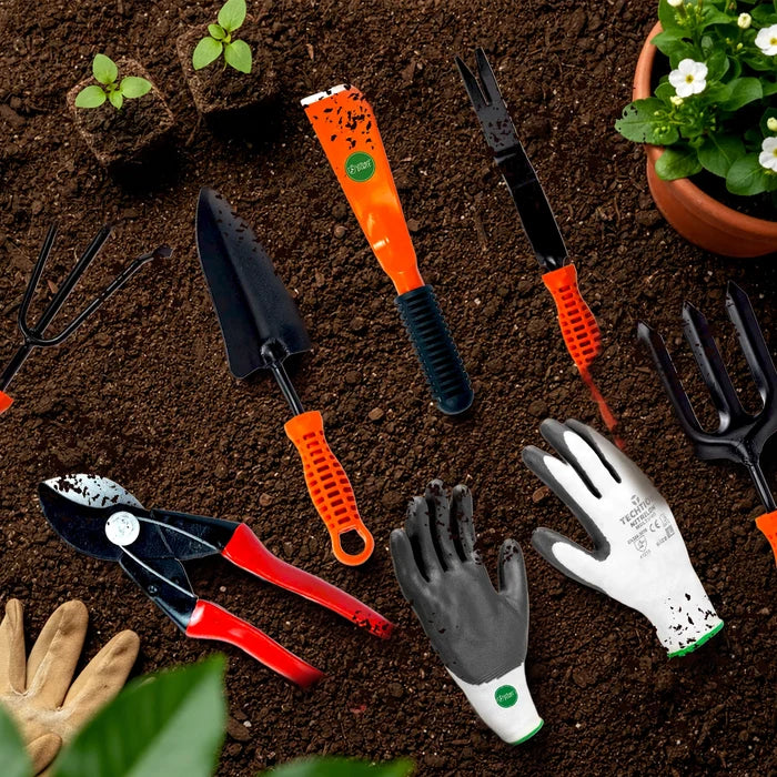 Urban Plant 7-Piece Essential Gardening Tools Kit